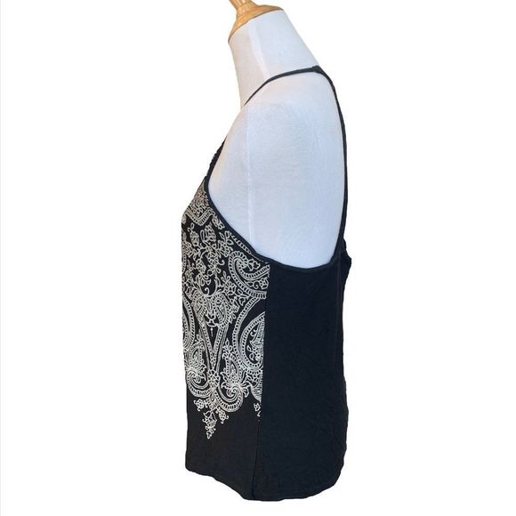 In Bloom | Black & Cream Coloured Printed Flowy Tank Top - Picture 3 of 6